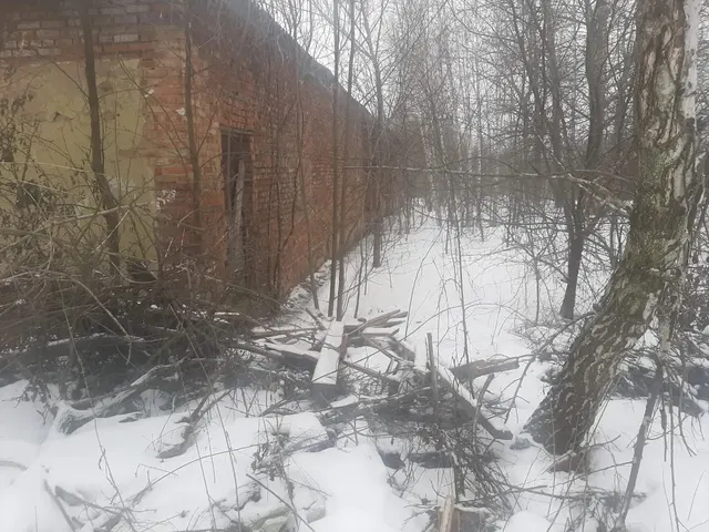 Нежилое здание
