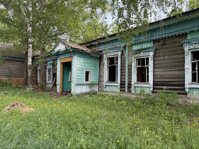 Объект культурного наследия регионального значения «Здание земской школы», 1897 г., 1-этажное, площадью 441.7  кв.м., кадастровый номер 16:08:170501:188, расположенное по адресу: Республика Татарстан, Апастовский муниципальный район, с. Кабы Копри, ул Школьная, зд. 21