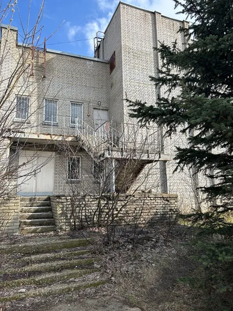 нежилое здание «Центр развития творчества детей и юношества «Лад»