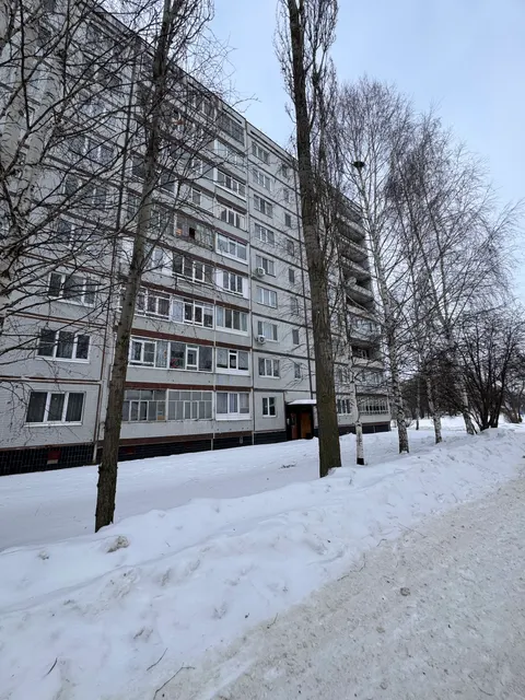 Нежилое помещение с кадастровым номером 02:74:010901:768, расположенное на первом этаже МКД