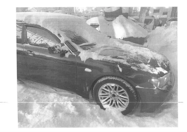 Транспортное средство легковой автомобиль БМВ 735LI, 2002 г.в, г/н А070СВ172, vin WBAGN41040DM75954, рег.№ 72-012402;