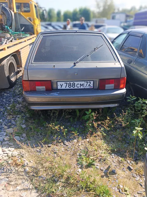 Автомобиль ВАЗ 211440, г.р.з. У788СМ72, 2008 г.в., VIN ХТА21144084587225, в кузове серебристо - коричневого цвета. ТС имеет ограничения ФССП на регистрационные действия (ключи и документы отсутствуют, техническое состояние не проверялось, пробег не известен). Имущество продается в том виде, в каком оно есть, в случае продажи возврату/обмену не подлежит. За скрытые дефекты имущества Продавец ответственности не несет.