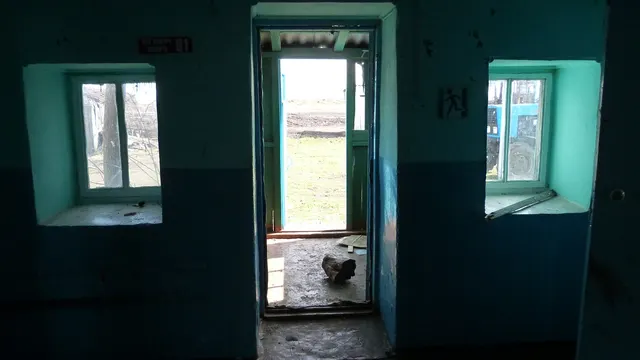Здание школы с земельным участком под зданием, кадастровый номер земельного участка 55:15:090301:81, расположенные по адресу: Омская область, Называевский район, аул Кирей, ул. Абая, д. 22