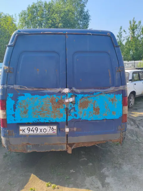 Лот №1 Автомобиль ГАЗ 2705, г/н К 949 ХО 76, 2001 г.в., VIN XTH27050010219849. Имущество, бывшее в употребление, ключи и документы отсутствуют, работоспособность не проверялась. № АС ПИБИ 37-5991