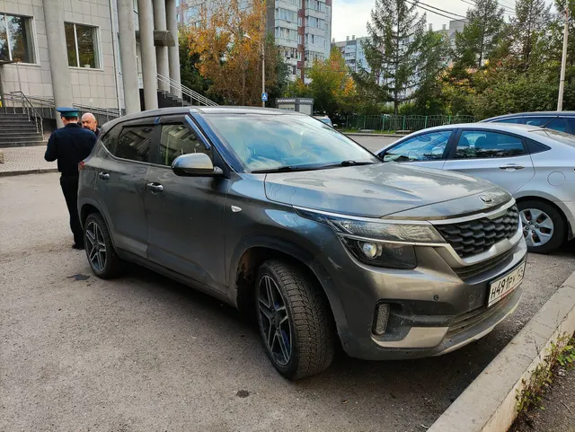 Легковой автомобиль универсал KIA SP2 (Seltos), 2020 г.в., г/н Н491РУ124, VIN XWEE2811BLC000237, номер кузова XWEE2811BLC000237, номер двигателя LH100730, цвет серый. Начальная цена продажи 2 093 154 руб., в т.ч. НДС 377454 руб. Задаток 314000 руб.