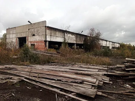 Нежилые здания, расположенные по адресу: Красноярский край, г.Ачинск, 1-я Пригородная, стр.16А, корпус 1,2,3,4