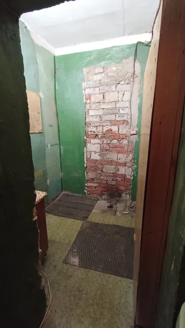 Нежилое помещение общей площадью 4,6 кв.м., с кадастровым номером 18:26:010240:1764 (Литер А, этаж 1, номера помещений: 1, 2), расположенное по адресу: Удмуртская Республика, г. Ижевск, ул. 30 лет Победы, 18