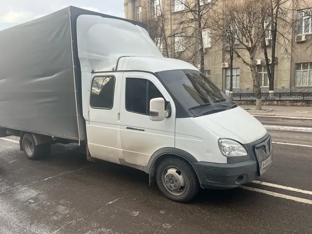 Грузовой бортовой автомобиль марка/модель 278831, 2011 г.в., г/н В490НХ03, VIN Х8В278831В00007806, номер кузова 330230В0131905, номер шасси отсутствует, номер двигателя А0304868, цвет белый. Начальная цена продажи 522 000 руб. Задаток 78320 руб.