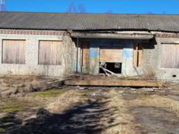 Имущество, находящееся в собственности Ярославской области, расположенное по адресу: Ярославская область, Брейтовский район, д. Ульяниха, ул. Механизаторов, д. 6,   с земельным участком