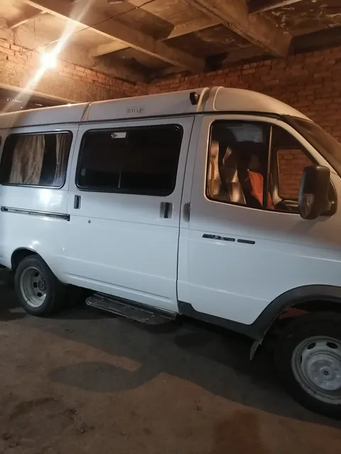 Автобус класса В 32212 Гос.номер: А796ХА 22   Идентификационный номер (VIN) – X96322120G0808937,   Год выпуска: 2016 Марка,модель ГАЗ 32212, Модель,№ двигателя: *421640*GO402763*,  Шасси№ отсутствует,  кузов№: 322100 GO585507  Цвет: белый