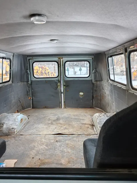 Автомобиль УАЗ-220695-04, 2012 года выпуска, г.р.з. Б/Н, VIN – ХТТ220695С0457578, тип ТС – специальный пассажирский, модель, № двигателя 409100*C3021721, шасси (рама) № 220695C0478870, кузов (кабина) № 220600C0204838, цвет кузова – белая ночь, ПТС 73 НМ 233065