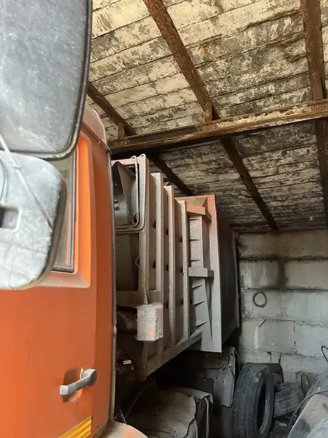 Грузовой автомобиль МК-4452-02, 2018 г.в., г/н М139ТО161, VIN X89445202J0AA3007, номер шасси (рамы) XTC432534H1375700, номер кузова (прицепа) 532050Н2484638, оранжевого цвета, имеется трещина переднего бампера, по кузову сколы и царапины, должник ООО Спецавтохозяйство (ИНН: 6144020778), (Поручение ТУ Росимущества в РО от 02.10.2026 № 61-1777-У). Адрес (местоположение): Ростовская область, г. Гуково, ул. Бетонная, д. 6.