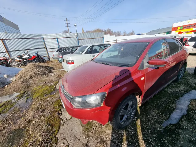 Автомобиль Фольксваген Поло, г.в. 2011, VIN: XW8ZZZ61ZCG019645, г/н: Е095ЕО11, Документы: Нет, Ключи: Нет, Примечание: Передний бампер разбит. АС ПИБИ: 11-009114-1