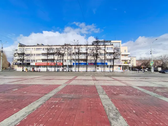 На право заключения договора аренды нежилого помещения 4 эт № 200, площадью 11,4 кв.м, расположенного в помещении с к/н 66:41:0106134:1608, по адресу: Свердл обл, г Екатеринбург, ул Культуры, д 2/пр-т Орджоникидзе, д 1, являющегося ОКН областного значения «Дом технической учёбы Уралмашзавода» сроком на 2 года, находящегося в государственной собственности Свердловской области, закрепленного на праве оперативного управления за ГКУ СО «Распорядительная дирекция Мингосимущества Свердловской области"