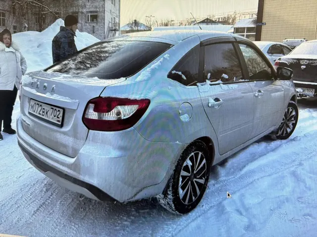 Автомобиль LADA GRANTA, 2024 г.в., г/н М072ВК702, идентификационный номер (VINXTA219170R0554666),