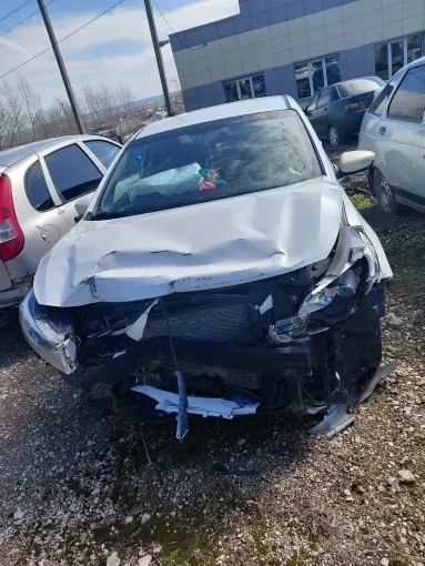 Автомобиль марки  KIA YD (CERATO,FORTE) (086)