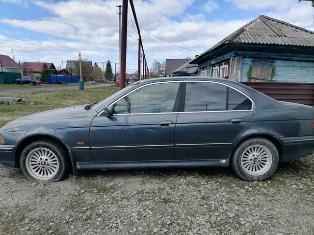 Легковой автомобиль BMW 5231 , 2000 г.в., г/н H532BC142, VIN:X4XDL4804Y0000445 (арест)