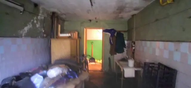 - помещение, назначение: нежилое, наименование: бытовое помещение, площадь: 16,5 кв. м., этаж -1, кадастровый номер: 37:25:020155:192, расположенное по адресу: Ивановская область, г. Кинешма, ул. Вичугская, д.45.
