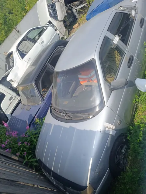 Автомобиль ВАЗ 21102, г/н С983МК124, 2003 г.в., VIN XTA21102030583641, двигатель № 2111 0779903, цвет серый. Находится в г. Канск, данное имущество обращено в доход государства (Документы, ключи отсутствуют). (2450/25)