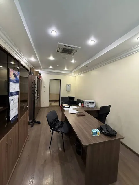 Аукцион в электронной форме по продаже помещения с кадастровым номером 25:28:010015:1733, расположенного по адресу: Приморский край,  г. Владивосток, ул. Володарского, д. 1, пом. 20210