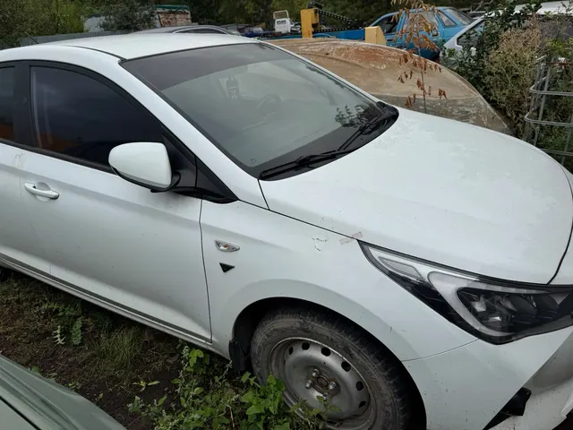 Лот №12 – Автомобиль Hyundai Solaris, 2020 г.в., (64-011381)