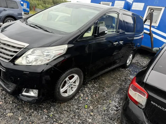 Транспортное средство Toyota Alphard, 2012 год выпуска, цвет - черный, VIN JTEGS21H808057598, государственный номер К999СС29. Состояние ТС: без видимых повреждений, без ключей, без документов.  (НДС 22% будет начислен на стоимость сложившуюся по итогам аукциона )