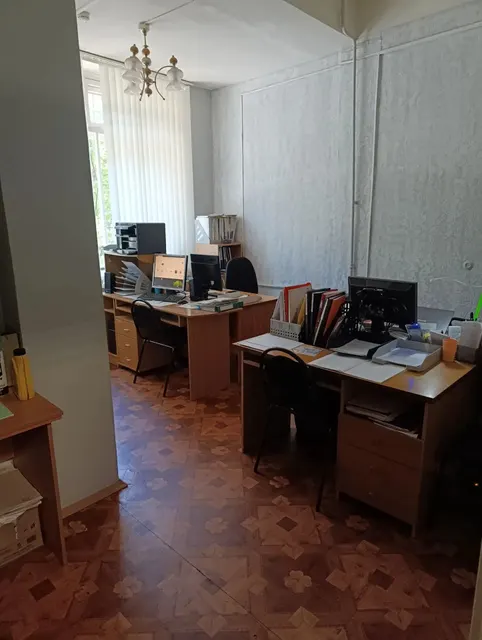 право заключения договора аренды части нежилого помещения 20050, расположенного по адресу: г. Северодвинск, ул. Серго Орджоникидзе, д. 2а  (1 этаж), общей площадью 500,6 квадратных метров, кадастровый номер помещения: 29:28:103089:1271) - помещения площадью 92,7 квадратных метров с номерами № 30, 31, 32, 36, 37, 38, 39, 40, 41 (согласно прилагаемому плану к  проекту договора аренды).