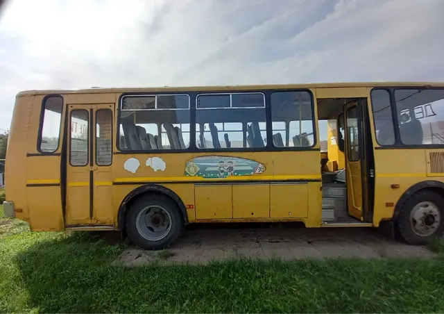 Автобус ПАЗ 423470, идентификационный номер (VIN) – X1M4234KVB0000997