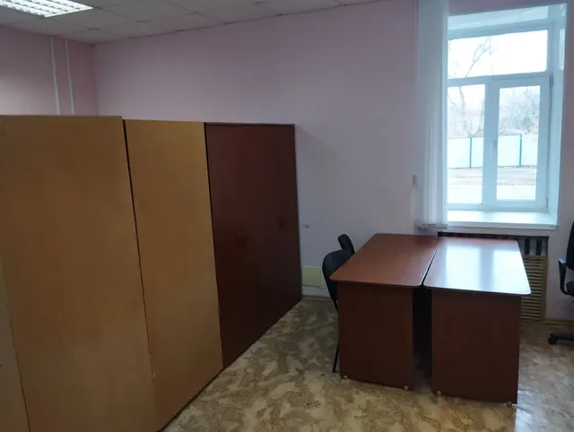 Помещение № 6 часть 1 на 1 этаже площадью 19,3 кв.м. по адресу: 442246, Пензенская область, г. Каменка, ул. Свердлова, д. 18