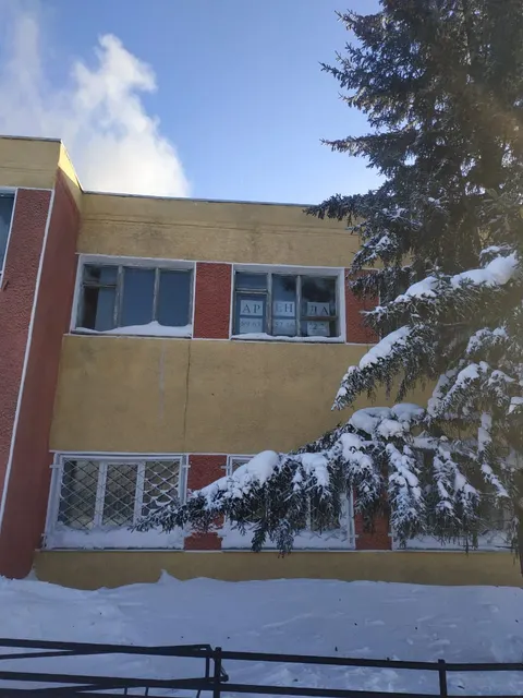 Помещение площадью 30,50 кв.м. адрес (местонахождение) объекта:658860, Алтайский край, Табунский р-н, Табуны с, Целинная ул, д. 10
