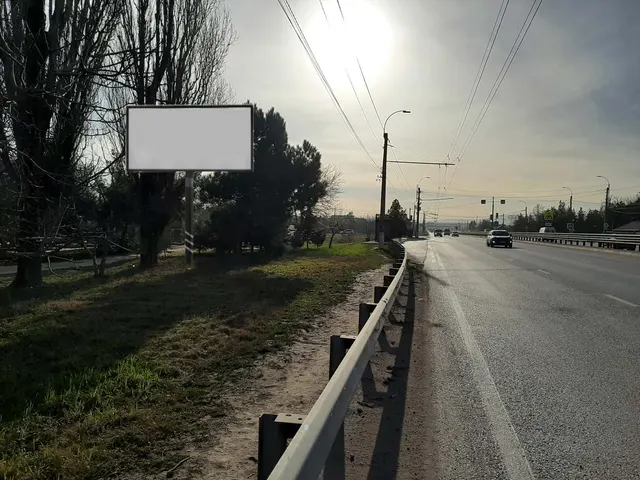 отдельно стоящая рекламная конструкция