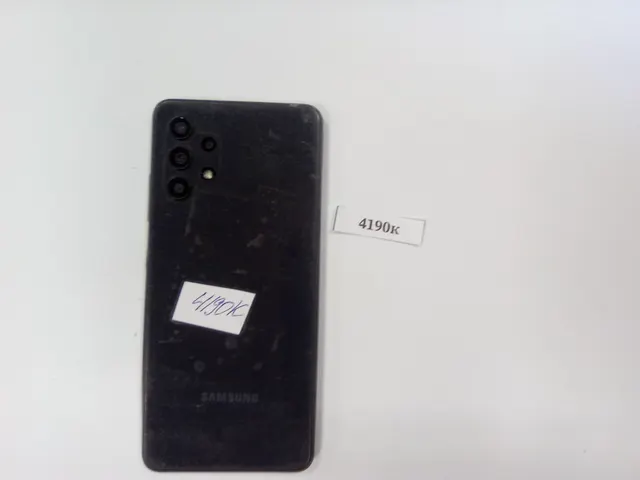 Сотовый телефон "Samsung"