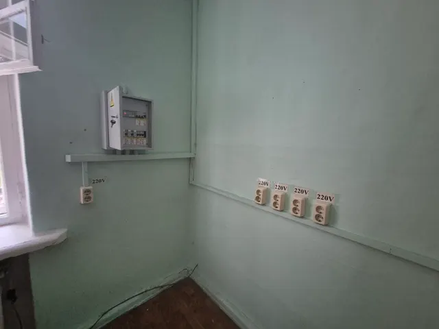 Право заключения договора аренды нежилого помещения  на 1 этаже, поз. №№ 19, 20, 21а, 21б, 24, 25, 26, 27 с кадастровым номером 63:09:0201060:15950 общей  площадью 65,1 кв.м, расположенного по адресу: Самарская область, г.  Тольятти, Комсомольский район, ул. Никонова, д. 14