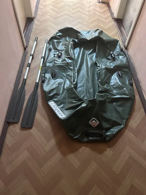 Единый лот 1. Лодка ПВХ "Три акулы" LTA 280 зеленого цвета с двумя алюминиевыми веслами; 2. Резиновая лодка ПВХ "Лоцман" зеленого цвета весло - 2 шт. Полное описание в извещении от 15.10.2026 г