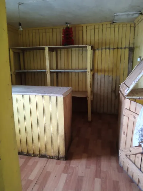 помещение, назначение: нежилое, площадь  11,4 кв.м, находящееся в здании ("Ансамбль, 2-я пол.ХХ в.: Лавка, кон. ХIХ в."), кадастровый номер 44:09:160220:61