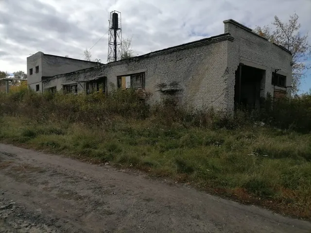 Здание котельной, площадь: 494,2 кв. м, одновременно с земельным участком площадью 937 кв. м, по адресу: Курганская область, г. Шадринск, ул. Батуринская, д. 34