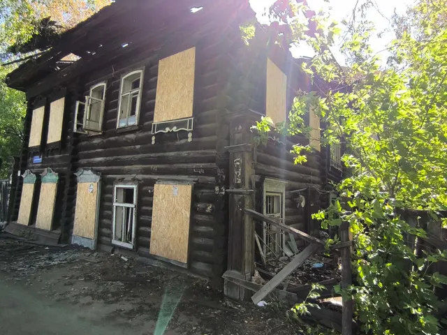 Нежилое здание по адресу: Томская область, г. Томск, ул. Дальне-Ключевская, д. 107