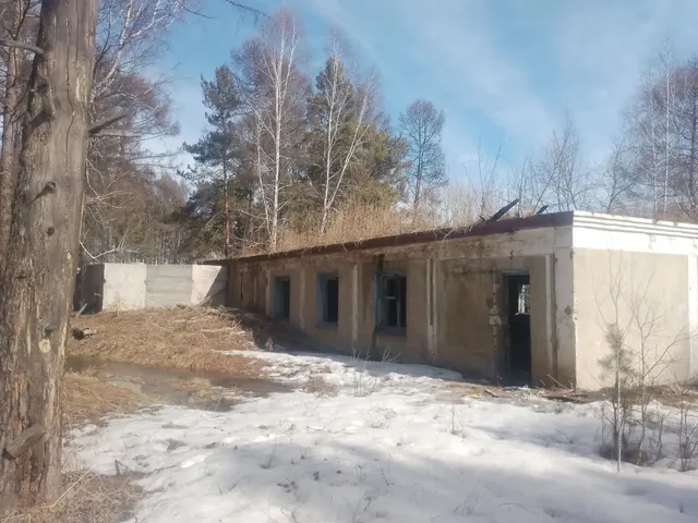 нежилое здание
