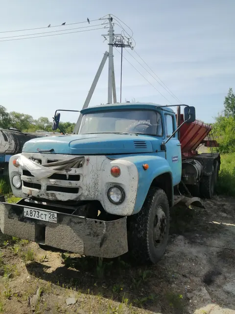 Автомобиль спец. пескоразбрасыватель ЗИЛ133ГЯЗД403, год выпуска 1987