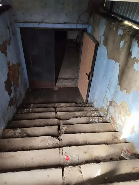 Нежилое помещение, площадью 128,8 кв.м., расположенное в здании по адресу: РФ, ДНР, Старобешевский МО, пгт Новый Свет, ул. Кирова, д. 29 (кадастровый номер здания: 93:15:0030101:4094), находящегося в муниципальной собственности муниципального образования Старобешевский муниципальный округ Донецкой Народной Республики.