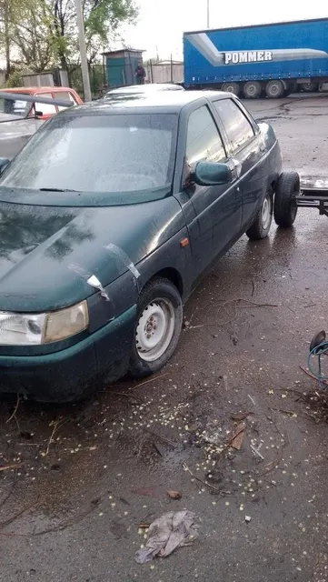 Автомобиль ВАЗ 21102, 2001 г/в, без г/н, VIN XTA21102020410899