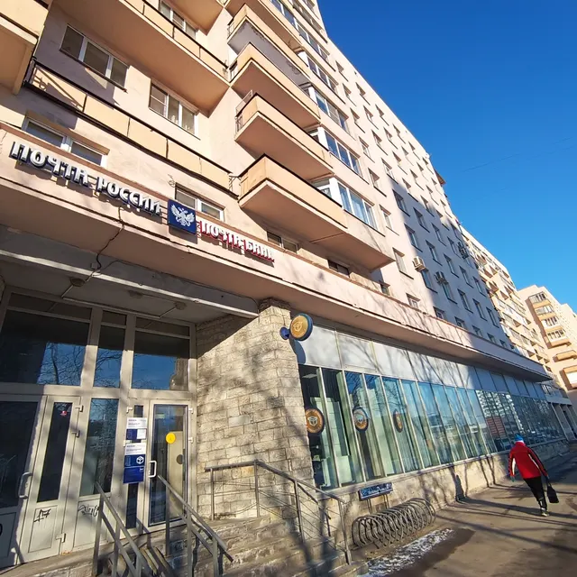 Аукцион на повышение на право заключения договора аренды нежилых помещений площадью 65,6 кв.м, расположенных по адресу:    Санкт-Петербург г, КИМа пр-кт, дом № 4, литера Б