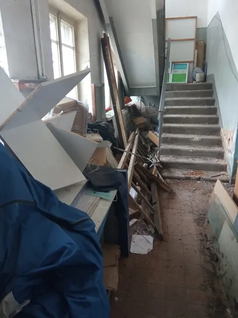 Помещение Пл. 4.4 кв. м. Местоположение: Псковская область, г Великие Луки, пл Вокзальная, д 1, пом 1014 Кадастровый номер 60:25:0040511:573