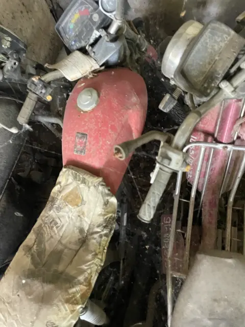 Мопед марки Alpha ZS50F, год выпуска не установлен, двигатель № LWMPCALA97100301.