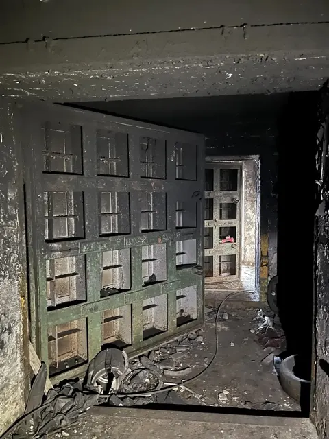 Часть сооружения