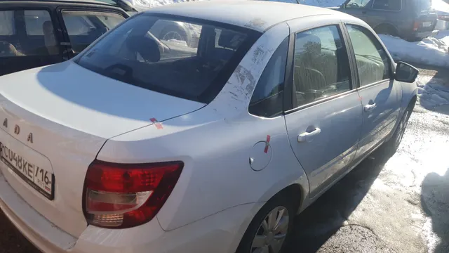 LADA GRANTA, 2023 г.в., г/н С048КЕ716, VIN: XTA219040R0975668. Начальная цена – 361 080,00 руб. (1442 (II), Минхазов А.Р.)