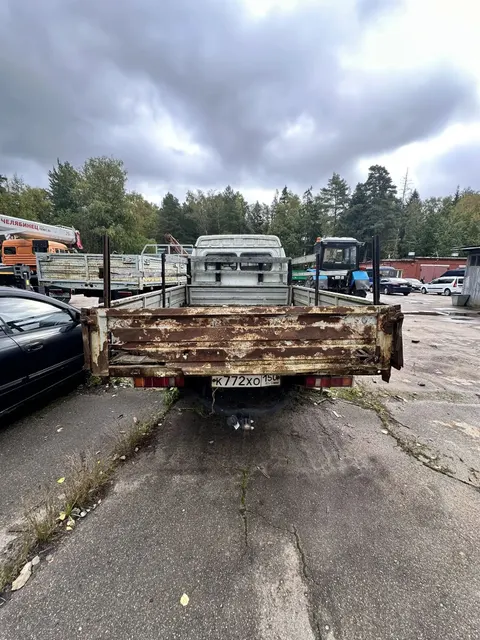 Автомобиль грузовой, с бортовой платформой