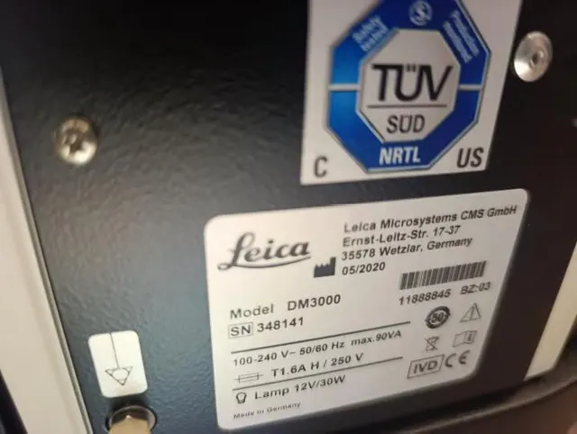 Микроскоп биологический Leica DM3000  с принадлежностями