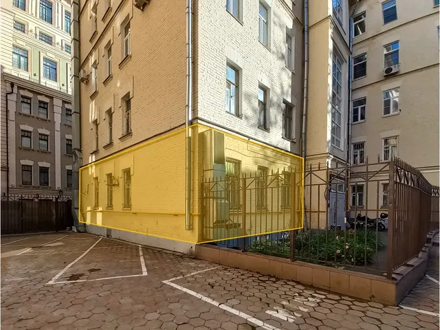 Продажа имущества, находящегося в собственности города Москвы, жилое помещение по адресу: г. Москва, пер. Большой Толмачёвский, д. 4, кв. 5, площадью 94,3 кв.м (Этаж № 1), кадастровый номер: 77:01:0002016:1621