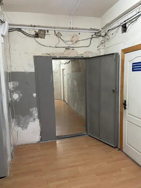 Объект аренды, площадь 375,5 кв. м., номера на поэтажном плане: 6 -го этажа                   1,2,4-14, 16-26,  адрес (местонахождение) объекта: 360051, Кабардино-Балкарская Респ, Нальчик г, Шогенцукова пр-кт, дом № 14